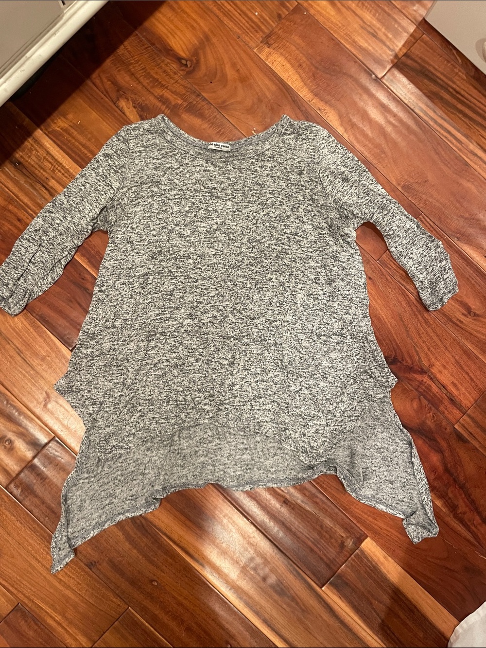 cha cha vente Marled Gray Asymmetric Hem Knit Top